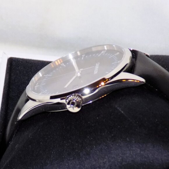 New $279 Calvin Klein Completion Date Watch KAM211 Swiss Made, Sapphire Crystal - Picture 3 of 14